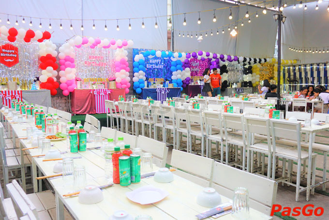 Nhà hàng Domino Domino Nguyễn Văn Thoại 10