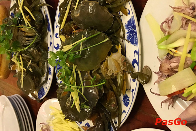Đông Phương 1 Nguyễn Tất Thành 11