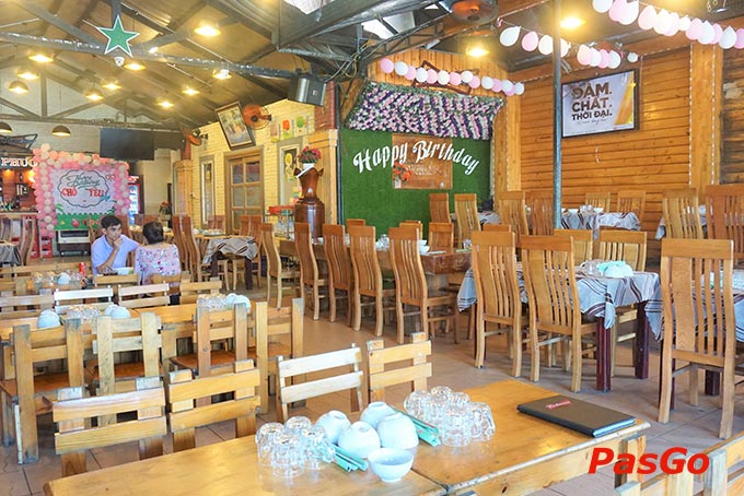 Đông Phương 1 Nguyễn Tất Thành 18