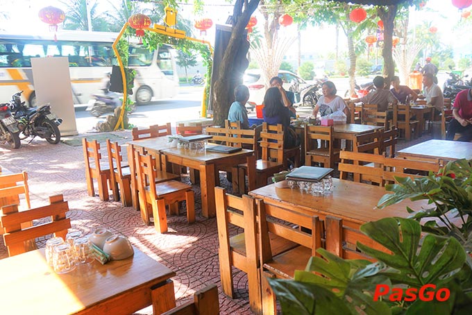 Đông Phương 1 Nguyễn Tất Thành 19