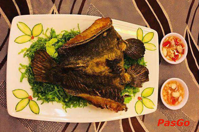 Đông Phương 1 Nguyễn Tất Thành 2
