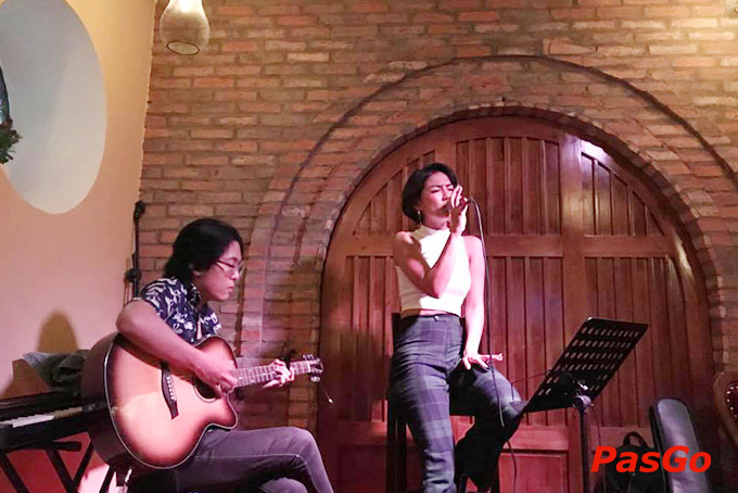 Dupre Dining Lounge Đông Du 17