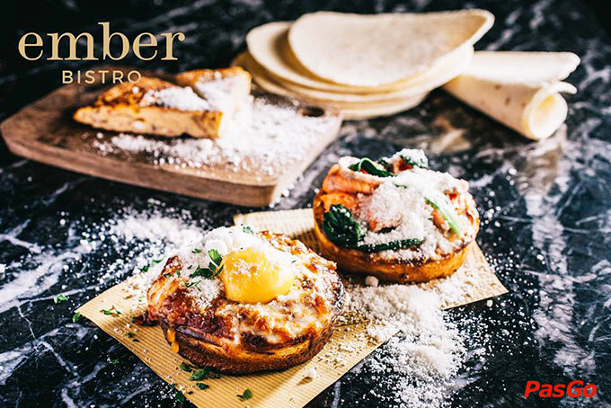 Ember Bistro Saigon Centre 7