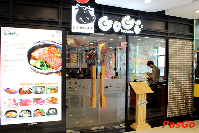 Nhà hàng GoGi House Cao Thắng 1