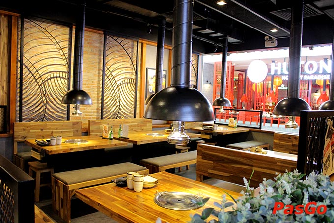 Nhà hàng GoGi House Vạn Hạnh Mall 13
