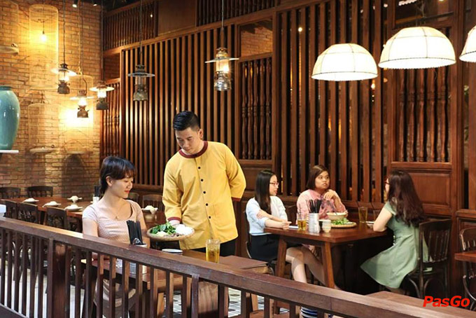 Hẻm 12 Nguyễn Huệ 19