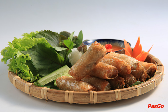 Hẻm 12 Nguyễn Huệ 3