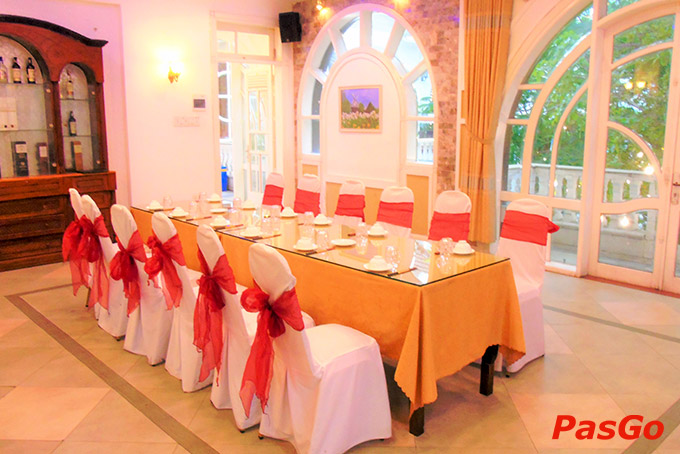 Nhà hàng Lê Gia 3 Hàn Thuyên 9