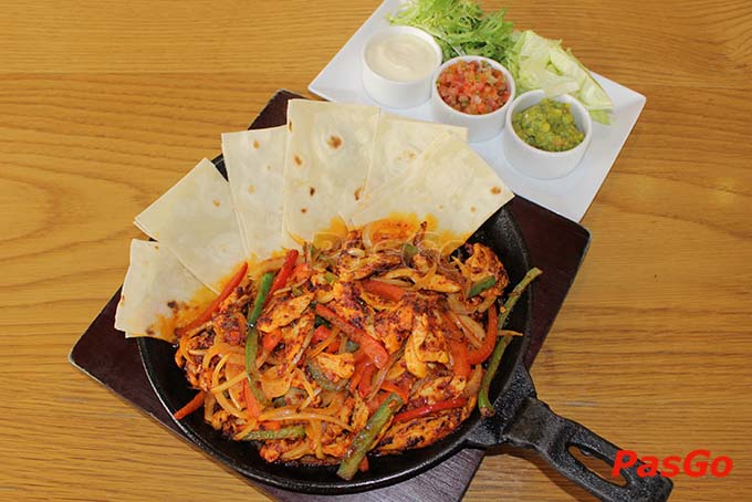 nhà hàng mint and paul 48 cao triều phát 8