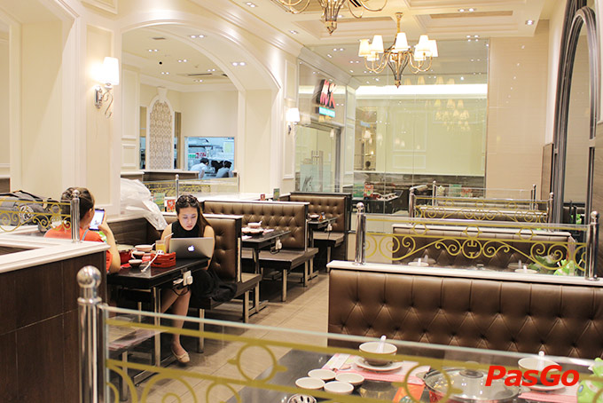 MK Restaurant Nguyễn Du 12