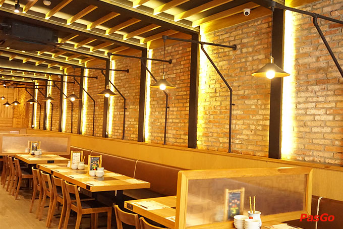 Nhà hàng Momo Paradise Trần Hưng Đạo 5