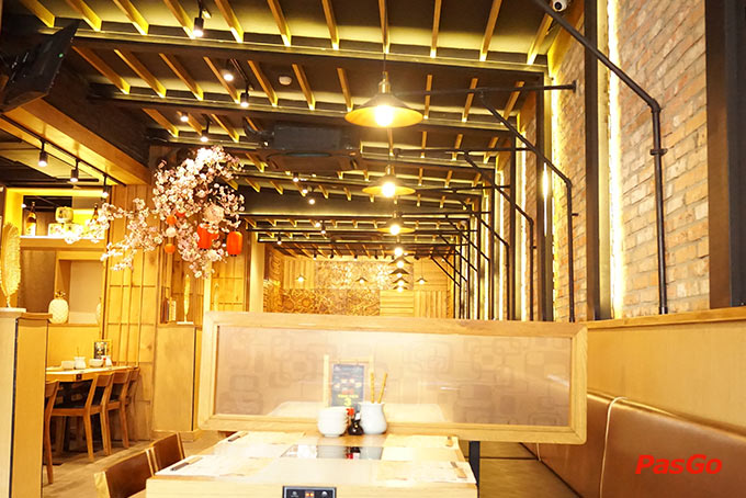 Nhà hàng Momo Paradise Trần Hưng Đạo 6