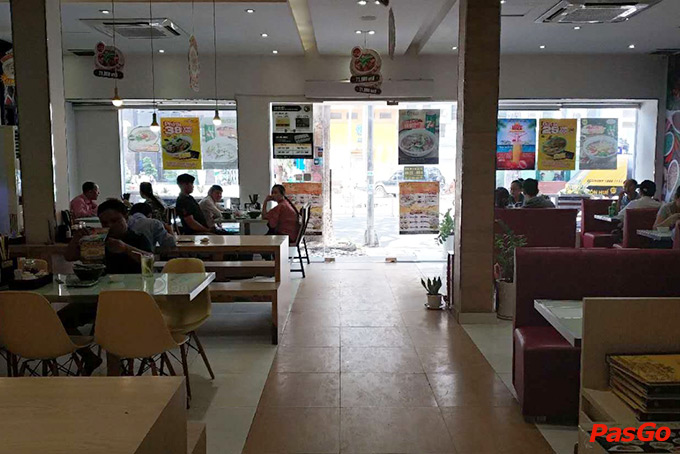 Nhà hàng Món Huế 682 Trần Hưng Đạo 15