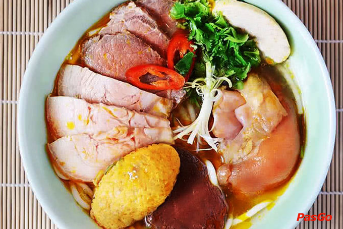 Nhà hàng Món Huế 682 Trần Hưng Đạo 5