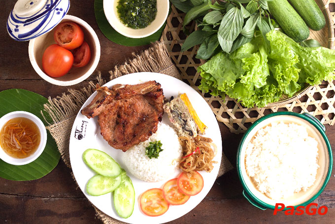 Nhà hàng Ơ Thương Sư Vạn Hạnh 8