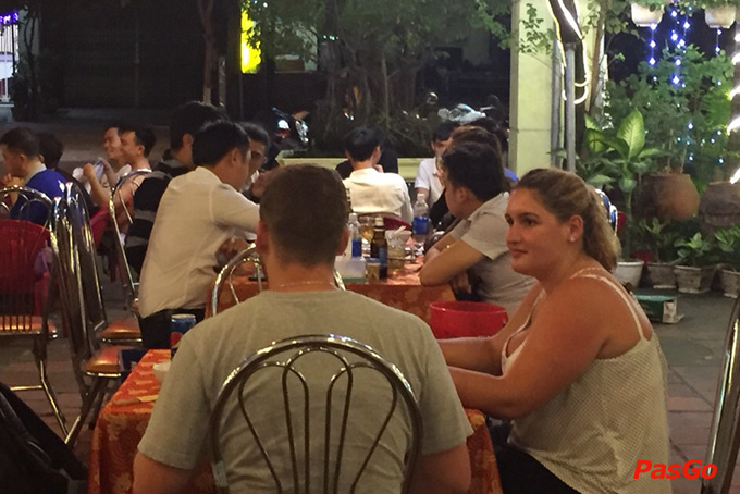 Quán Cây Táo Lê Thanh Nghị 17