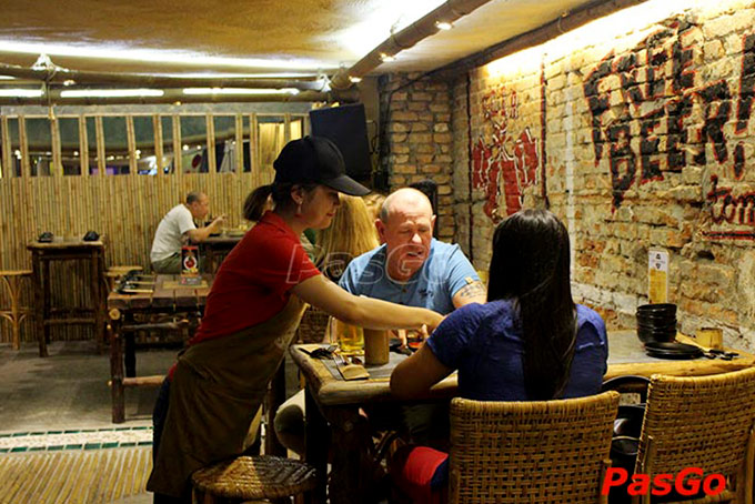 Ruộng Pub & Hub – Nguyễn Trung Trực-1