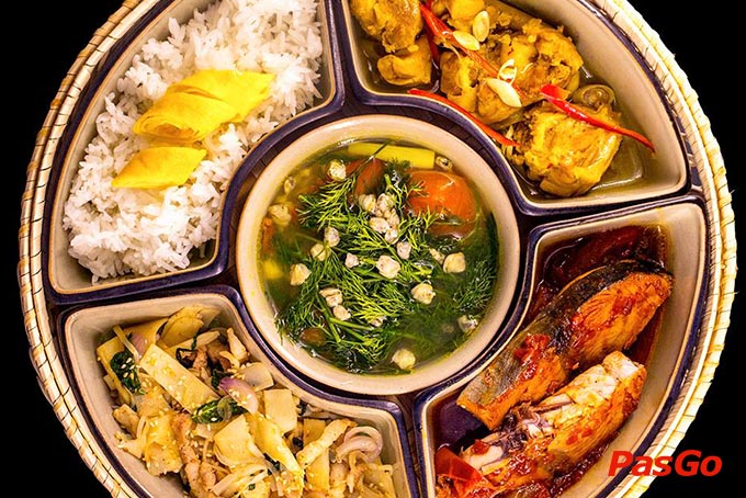 Savoy Vietnamese Cuisine & Lounge Trần Quốc Toản 5