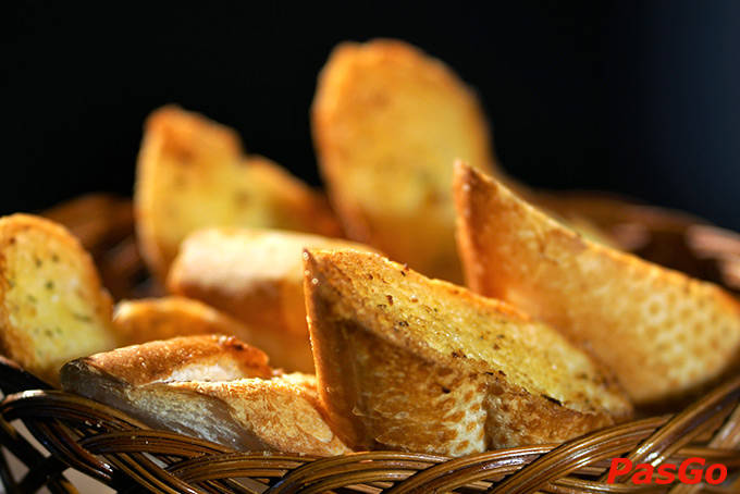 Nhà hàng Thiên đường bia tươi – MO Golden Field 11