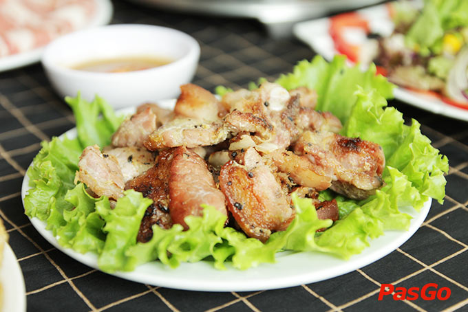 Nhà hàng T-House Đại Cồ Việt 8