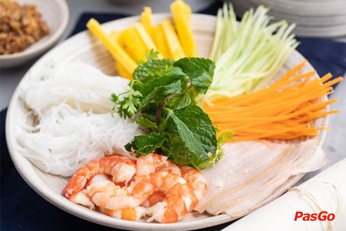 Nhà hàng Tròn Xuân Diệu 3