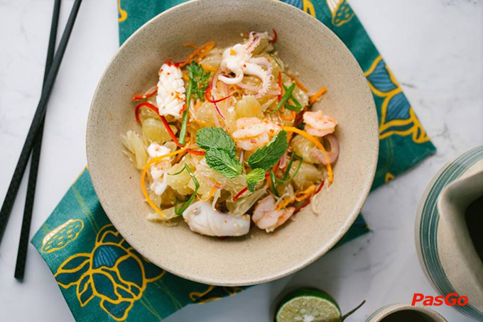 Nhà hàng Tròn Xuân Diệu 6