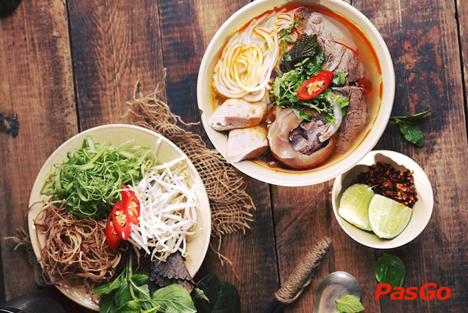 Nhà hàng Truly Việt Downtown Food 5