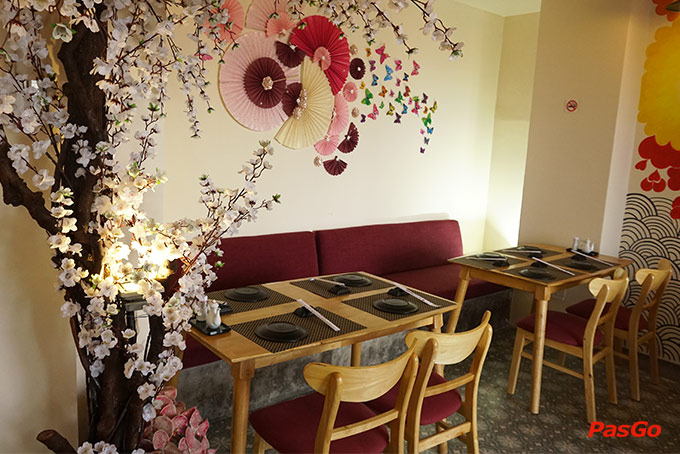 Uchi Sushi Nguyễn Huệ 10