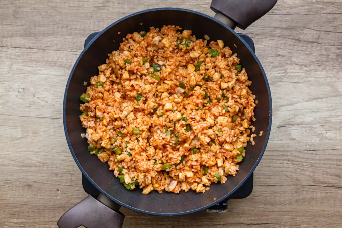 Omurice cơm chiên trứng kiểu Nhật