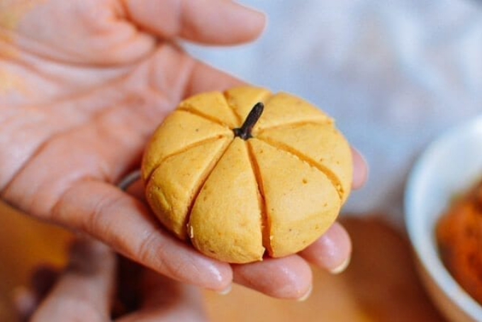 Bánh Mochi bí đỏ hấp kiểu Trung