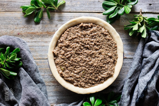 Bánh nhân thịt kiểu Pháp