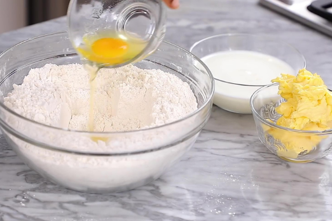 Cách làm bánh pizza tại nhà