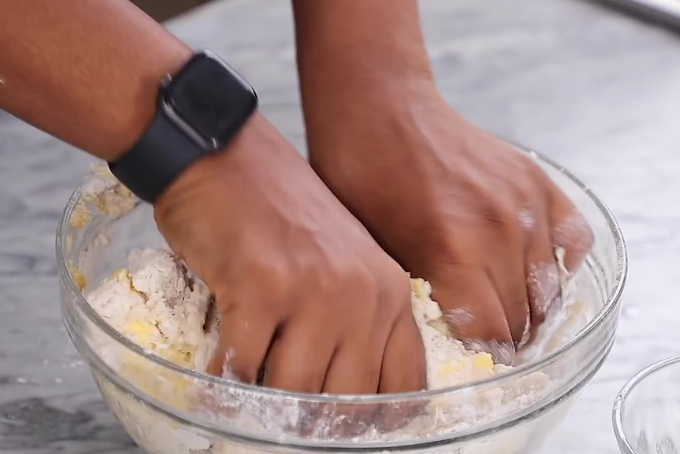 Cách làm bánh pizza tại nhà