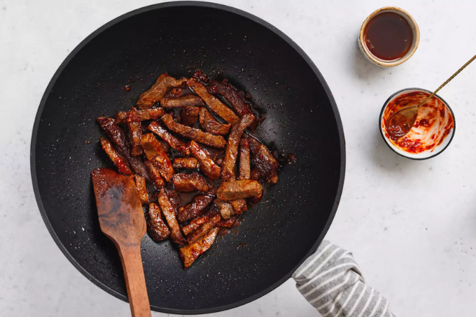 Bò xào cay Tứ Xuyên