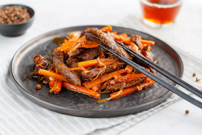 Bò xào cay Tứ Xuyên