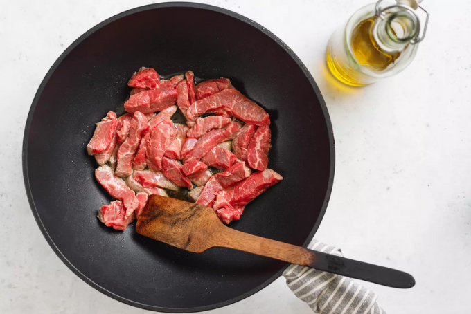 Bò xào cay Tứ Xuyên