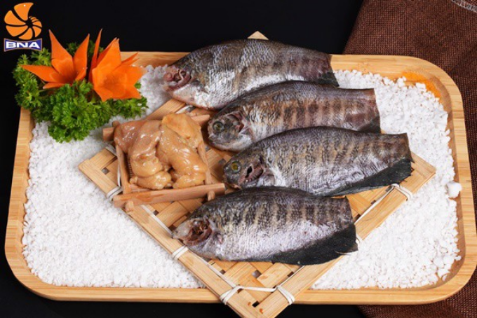 Cá sặc trứng một nắng