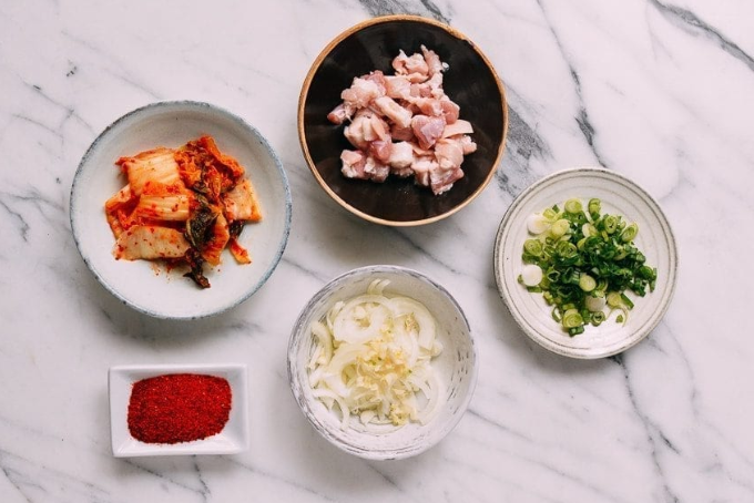 Canh đậu phụ cay Hàn Quốc
