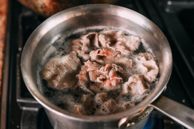 Canh miến cà chua thịt bò