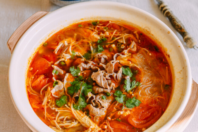 Canh miến cà chua thịt bò