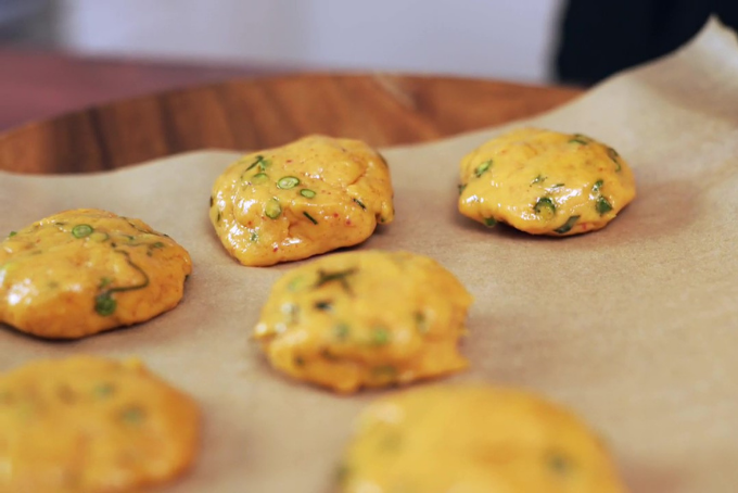 Chả cá chiên kiểu Thái