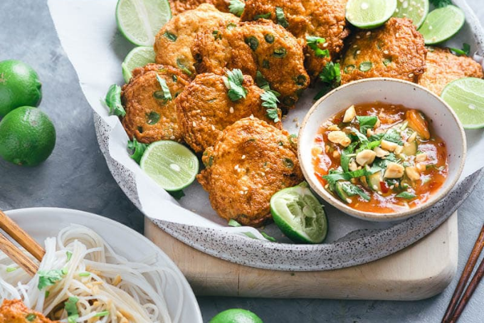 Chả cá chiên kiểu Thái