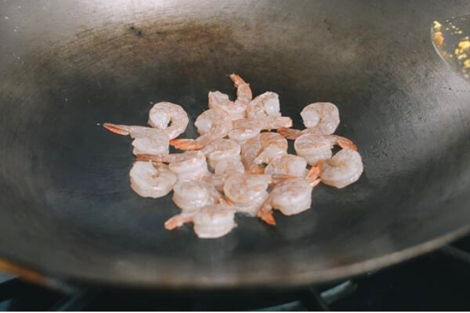 Cơm chiên trái dứa