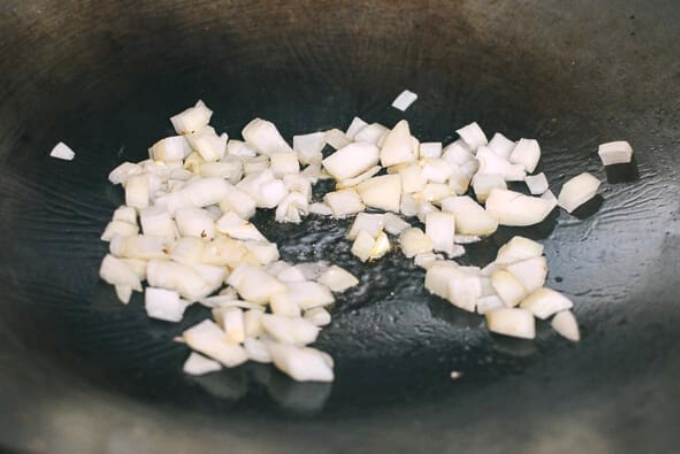 Cơm chiên trái dứa