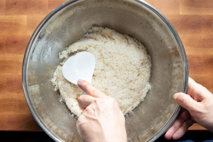 Kimbap cơm cuộn rong biển Hàn Quốc