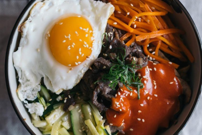 Cơm trộn Hàn Quốc Bibimbap