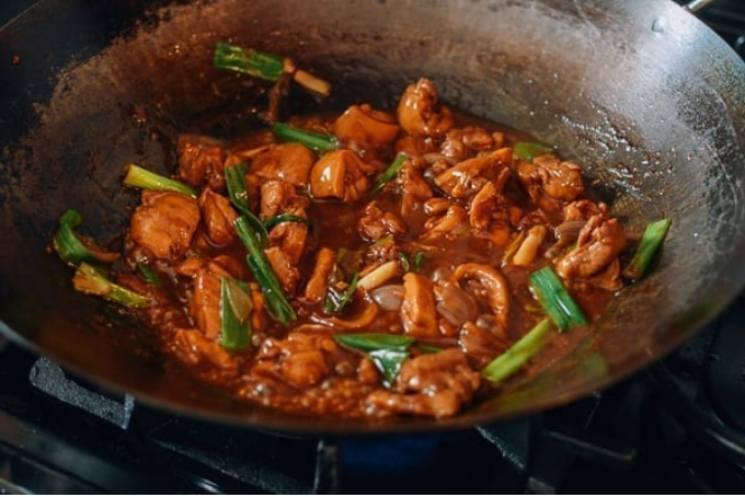 Gà kho gừng kiểu Trung