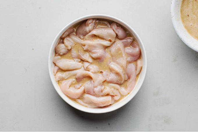 Gà xào kiểu Thái