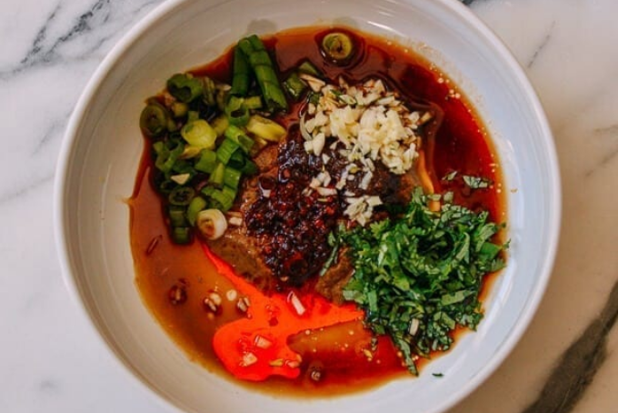 Lẩu cay Tứ Xuyên