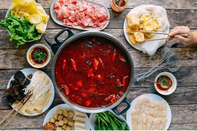 Lẩu cay Tứ Xuyên